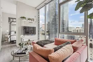 8 E Huron St, Chicago, IL 60611 - Photo 9