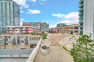 1600 S Indiana Ave, Chicago, IL 60616 - Photo 15