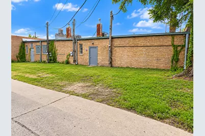 8533 S Cottage Grove Avenue, Chicago, IL 60619 - Photo 13