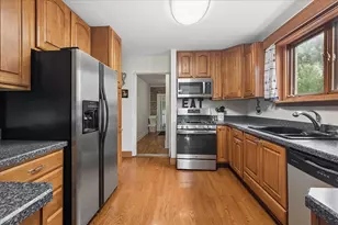 17627 S 65th Ave, Tinley Park, IL 60477 - Photo 11