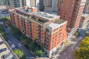 33 W Huron St, Chicago, IL 60654 - Photo 25