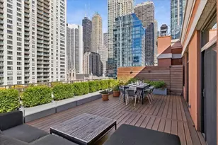 33 W Huron St, Chicago, IL 60654 - Photo 23