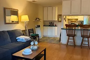 1870 Tall Oaks Dr, Aurora, IL 60505 - Photo 3