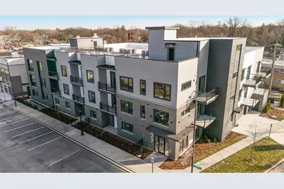 27 W Park Boulevard #101, Villa Park, IL 60181 - Photo 1