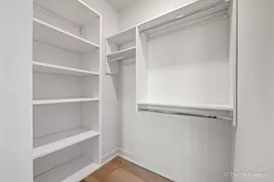 27 W Park Blvd, Villa Park, IL 60181 - Photo 7