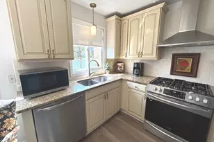 7236 Cottonwood Ct, Willowbrook, IL 60527 - Photo 23