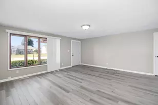 1170 Quail Dr, Bradley, IL 60915 - Photo 7