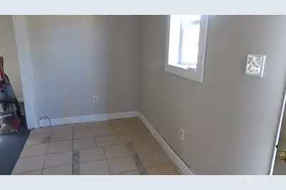 1114 S McKinley Street, Harrisburg, IL 62946 - Photo 7