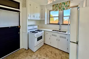 1524 W 89th St, Chicago, IL 60620 - Photo 5