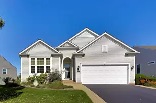 3172 Ravinia Cir, Mundelein, IL 60060 - Photo 1