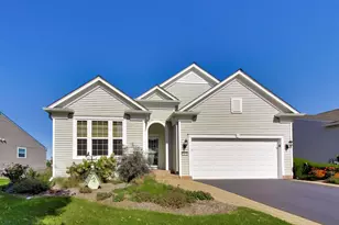 3172 Ravinia Cir, Mundelein, IL 60060 - Photo 3