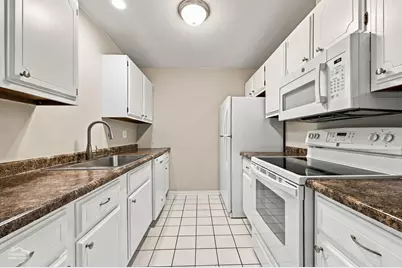 2600 Windsor Mall #3E, Park Ridge, IL 60068 - Photo 11