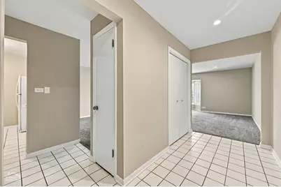 2600 Windsor Mall #3E, Park Ridge, IL 60068 - Photo 5