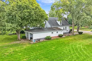 708 E Elm St, Fairbury, IL 61739 - Photo 23