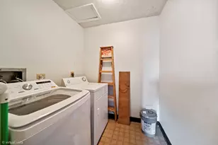 9737 N Fox Glen Dr, Niles, IL 60714 - Photo 19