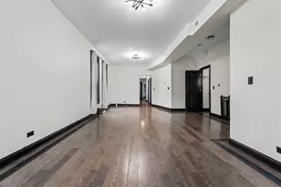 614 N Troy St, Chicago, IL 60612 - Photo 11