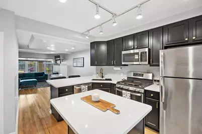 245 S Oak Park Avenue #C, Oak Park, IL 60302 - Photo 9