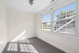 333 E Chicago Ave, Hinsdale, IL 60521 - Photo 15
