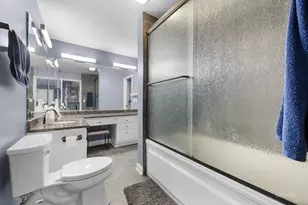 183 Canterbury Ct, Bloomingdale, IL 60108 - Photo 23