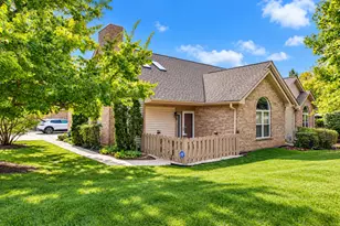 183 Canterbury Ct, Bloomingdale, IL 60108 - Photo 1