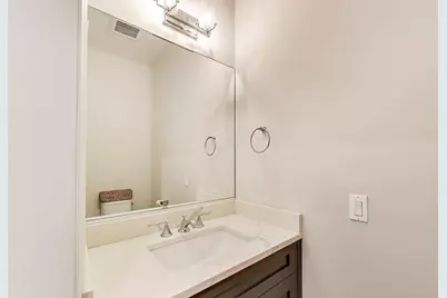 2725 N Wayne Avenue #1, Chicago, IL 60614 - Photo 15