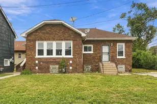 657 Freeland Ave, Calumet City, IL 60409 - Photo 1