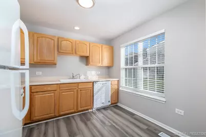 2932 Bartlett Court #104, Naperville, IL 60564 - Photo 7