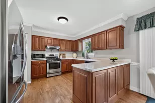 1285 Berkshire Ln, Barrington, IL 60010 - Photo 13