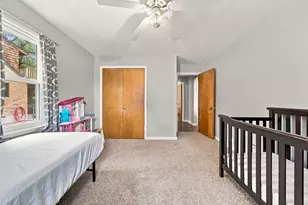 1270 Van St, Elgin, IL 60123 - Photo 11