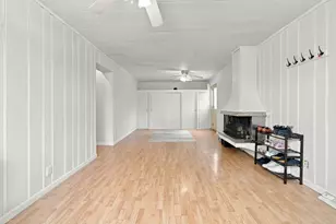 1270 Van St, Elgin, IL 60123 - Photo 17