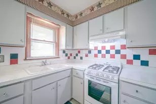 416 E 2nd St, Byron, IL 61010 - Photo 9