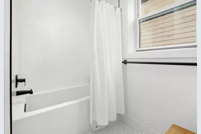1940 W Superior Street, Chicago, IL 60622 - Photo 19