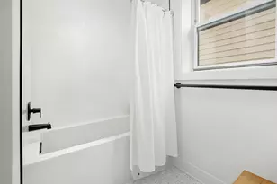 1940 W Superior St, Chicago, IL 60622 - Photo 19