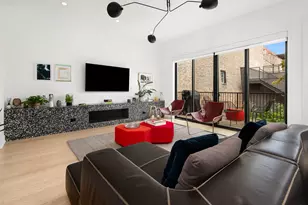 1940 W Superior St, Chicago, IL 60622 - Photo 7