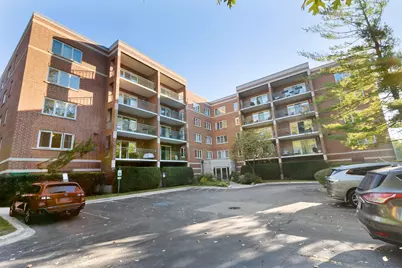 5320 N Lowell Avenue #506, Chicago, IL 60630 - Photo 1