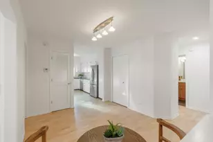 5320 N Lowell Ave, Chicago, IL 60630 - Photo 9