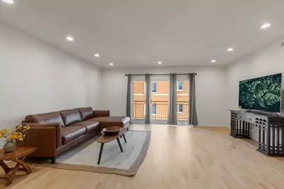 5320 N Lowell Avenue #506, Chicago, IL 60630 - Photo 7