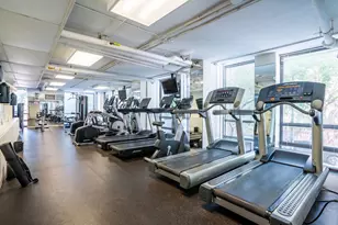 1660 N Lasalle St, Chicago, IL 60614 - Photo 23