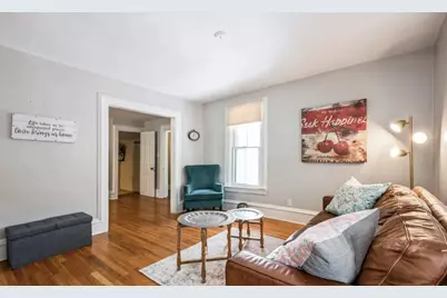 813 Hamlin Street, Evanston, IL 60201 - Photo 5