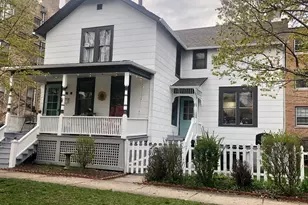 813 Hamlin St, Evanston, IL 60201 - Photo 1