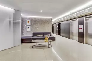 200 E Delaware Pl, Chicago, IL 60611 - Photo 3