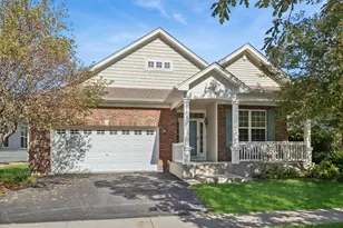 5932 Eton Dr, Hoffman Estates, IL 60192 - Photo 1