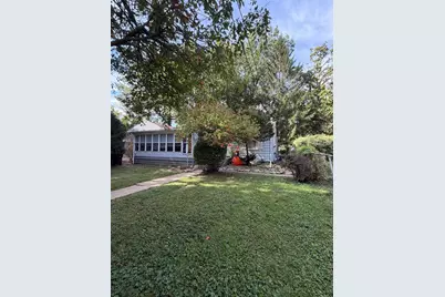 1011 Franklin Avenue, Normal, IL 61761 - Photo 3