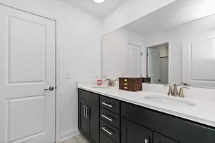 1870 Chandolin Ln, Elgin, IL 60124 - Photo 21