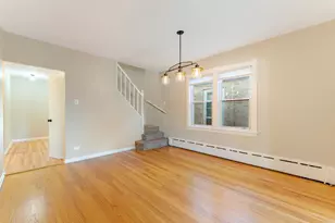 7933 W Sunset Dr, Elmwood Park, IL 60707 - Photo 5