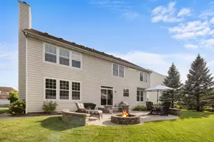 308 Comstock Dr, Elgin, IL 60124 - Photo 37