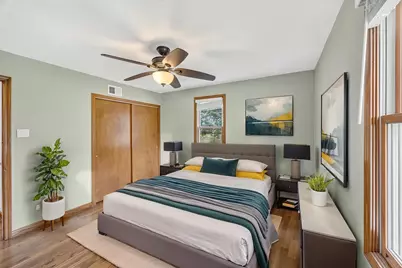 5840 S Brainard Avenue, La Grange Highlands, IL 60525 - Photo 13