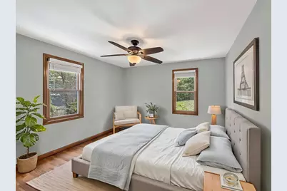 5840 S Brainard Avenue, La Grange Highlands, IL 60525 - Photo 11