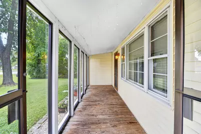 5840 S Brainard Avenue, La Grange Highlands, IL 60525 - Photo 7