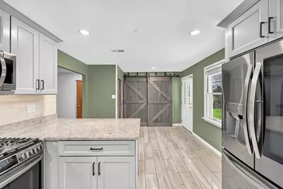 5840 S Brainard Avenue, La Grange Highlands, IL 60525 - Photo 25